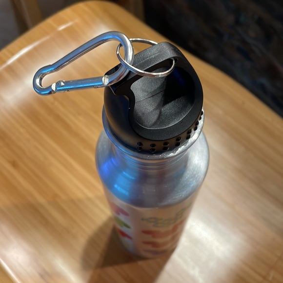 Jerry Leigh Disney Mickey water bottle - Picture 5 of 7